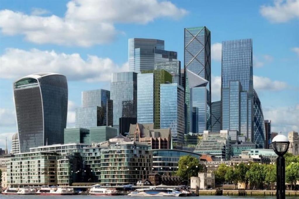 Central London Spacious Flat With 2 To 3 Bedrooms Экстерьер фото